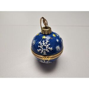 Blue And Gold Ceramic Holiday Ornament Trinket Box Snow Flakes Stars Gift Holder